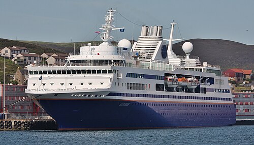 Blue Dream Star, Explorer adıyla limanda (2014)
