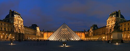 Louvre Müzesi, Paris
